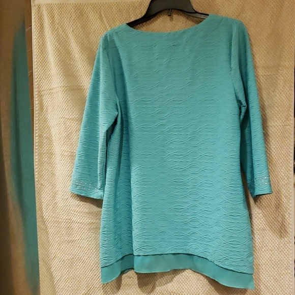 JM Collection Top - Picture 2 of 8